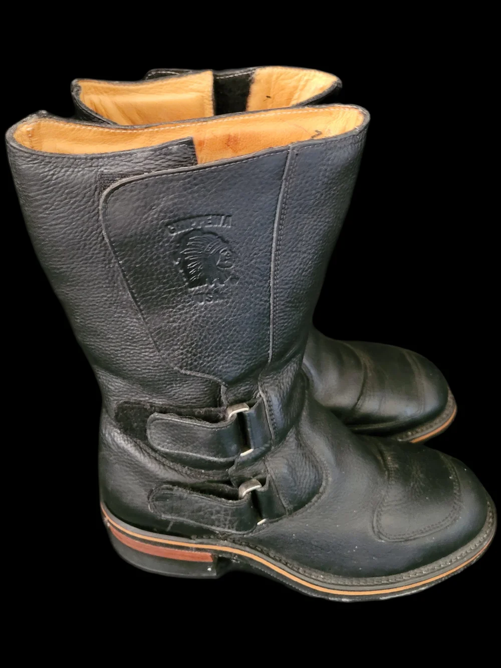 Chippewa classic black